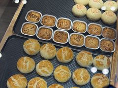 -嘉华鲜花饼(四方街旗舰店)