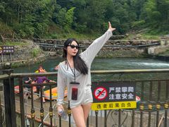 -藏龙百瀑漂流