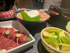 -三出山火锅(南京万象天地店)