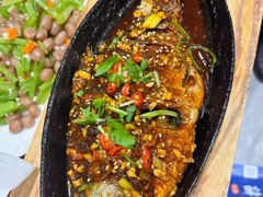铁板鲫鱼-有滋有味烧烤涮(果园星城C区店)