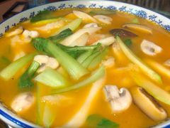 -手抄板凳江南菜(湖滨商业街店)