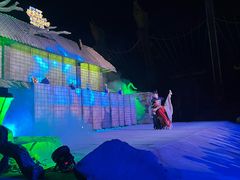 -七彩云南欢乐世界