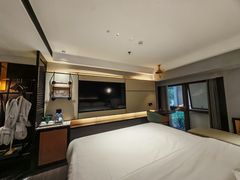 -铂尔登国际酒店(南山深圳湾口岸店)