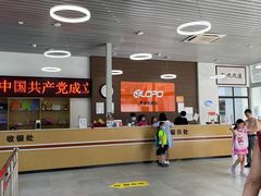 -奥龙堡游泳馆(广纸店)