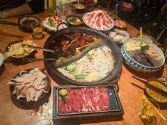 -周小明火锅(黑金冠社区店)