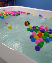 -唯丽莎婴儿游泳小儿推拿馆(清凉门大街店)