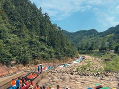 -龙井峡漂流