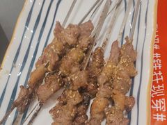 -许哥东北烧烤·铁丳烤串·宫后夹肉(繁花中心店)