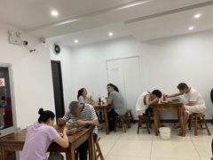 -何记酿皮店(西流湾店)