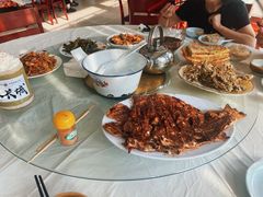 -何适山庄 ·可团建(水长城P2停车场店)