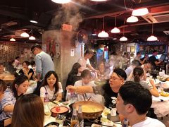 -鲜入围煮花胶鸡海鲜火锅