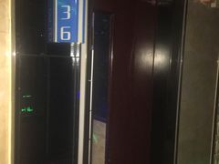 -名星会量贩式KTV旗舰店(盈熙广场店)