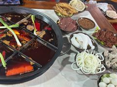-正南齊北重庆老火锅(光华村直营店)