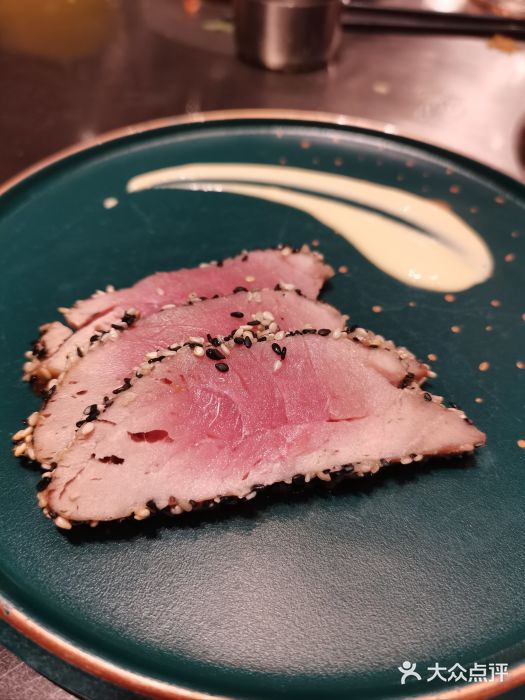 猛古里烤肉自助(荟聚中心店)嫩烤金枪鱼图片