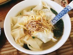 -笑来喜馄饨小笼工坊店(湖滨街店)