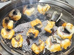 -围炉肉舍•炭烤活鳗•丹东海鲜烤肉(步行街店)