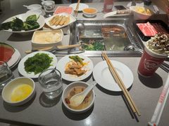 -海底捞火锅鲜切牛肉主题店(长寿路店)