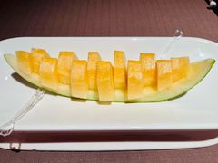 餐前水果-肆月河豚·新淮扬菜·烤鸭(中关村店)