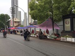 -江汉区姑嫂树菜市场
