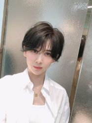 -BULB STUDIO 巴柏明星发型工作室
