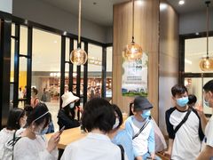等位区-CoCo都可(合生汇店)
