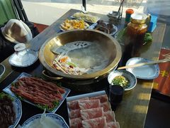 -壹兆圆重庆火锅手工炒底料(长白格林玫瑰湾店)