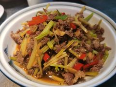 小炒黄牛肉-大碗厨 25年老字号 现炒湘菜(四季天地店)