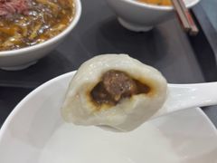 玉兰饼和生煎馒头-毛华美食(清扬路店)