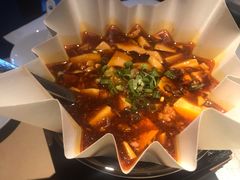 -穹六人间 people 6(岳阳路店)