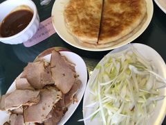 -李连贵酒家熏肉大饼(昆明街店)