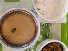 -老乡鸡(武汉中南梅苑小区地铁站店)