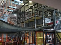 -嗨翻Hi-Fun竞技主题乐园·蹦床团建生日轰趴(荆川 国光1937店)