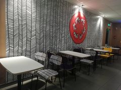 大堂-麦当劳(宝山大厦店)