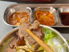 -围炉肉舍•炭烤活鳗•丹东海鲜烤肉(步行街店)