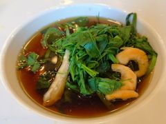 捞汁鲜虾豌豆尖-功德林素菜饭庄(前门店)