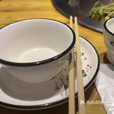 这家铁锅炖也太好吃了吧