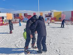 -华彬猛犸滑雪场