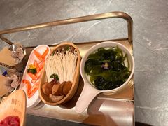 -左庭右院鲜牛肉火锅(七宝领展广场店)