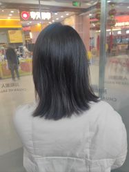-川和潮人