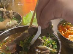 -老味道遵义虾子羊肉粉(兴关路店)
