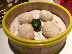 领鲜虾饺皇-领鲜天下·焗海鲜·花胶鸡(天目里店)