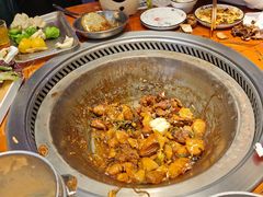 -山河屯铁锅炖(哈西站店)