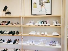 -hotwind热风(中贸广场店)