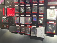-ROG玩家国度(美罗城店)