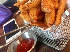 薯角-I HOLIC艾豪丽披萨(KKone店)
