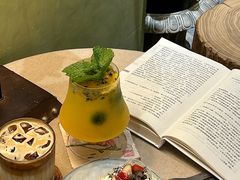 -六区宿舍咖啡店