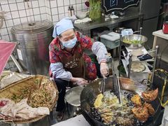 -半月镰胡姐脆皮萝卜饺子