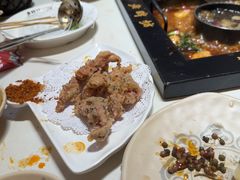 -老牌坊云南鱼豆花火锅(哈西万达店)