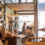 下次再试试看胡椒+柚子的那款。工作日中午人还挺多