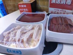 -大斌家串串火锅(德思勤店)